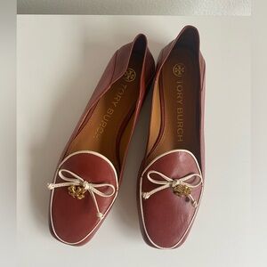 Tory Burch Leather Loafers with Charm